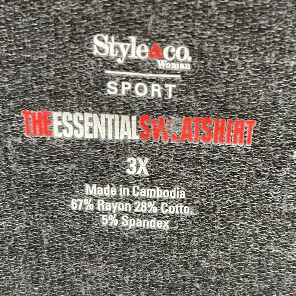 Style and Company holiday sweater gently worn. - Picture 3 of 3